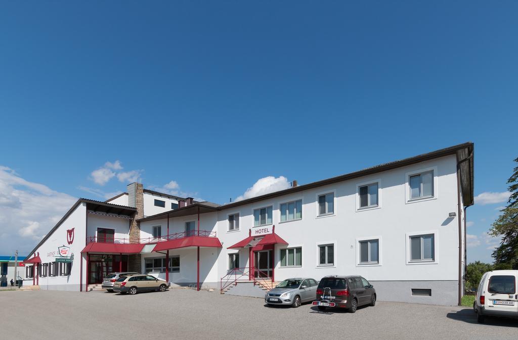 Gasthof-Pension Wein Breitenbrunn  Eksteriør bilde